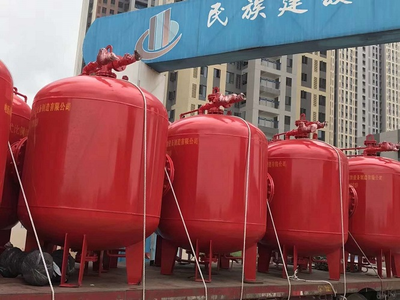 闭式泡沫-水喷淋联用系统